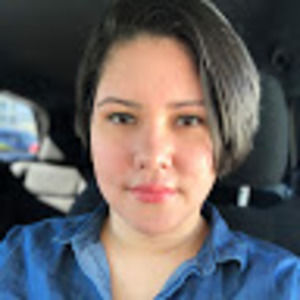 Meet your Posher, Adriana